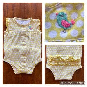 3/$12 Carter’s- Ruffle Butt Bodysuit (9 months) EUC